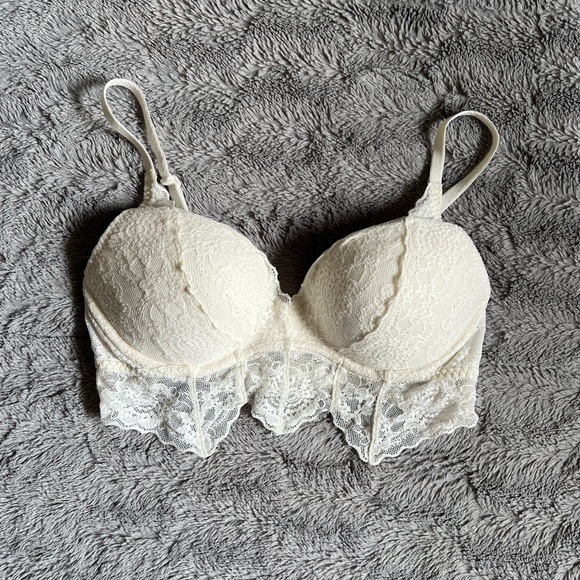 PINK Victoria’s Secret off white/cream bralette in excellent conditions - Picture 1 of 5